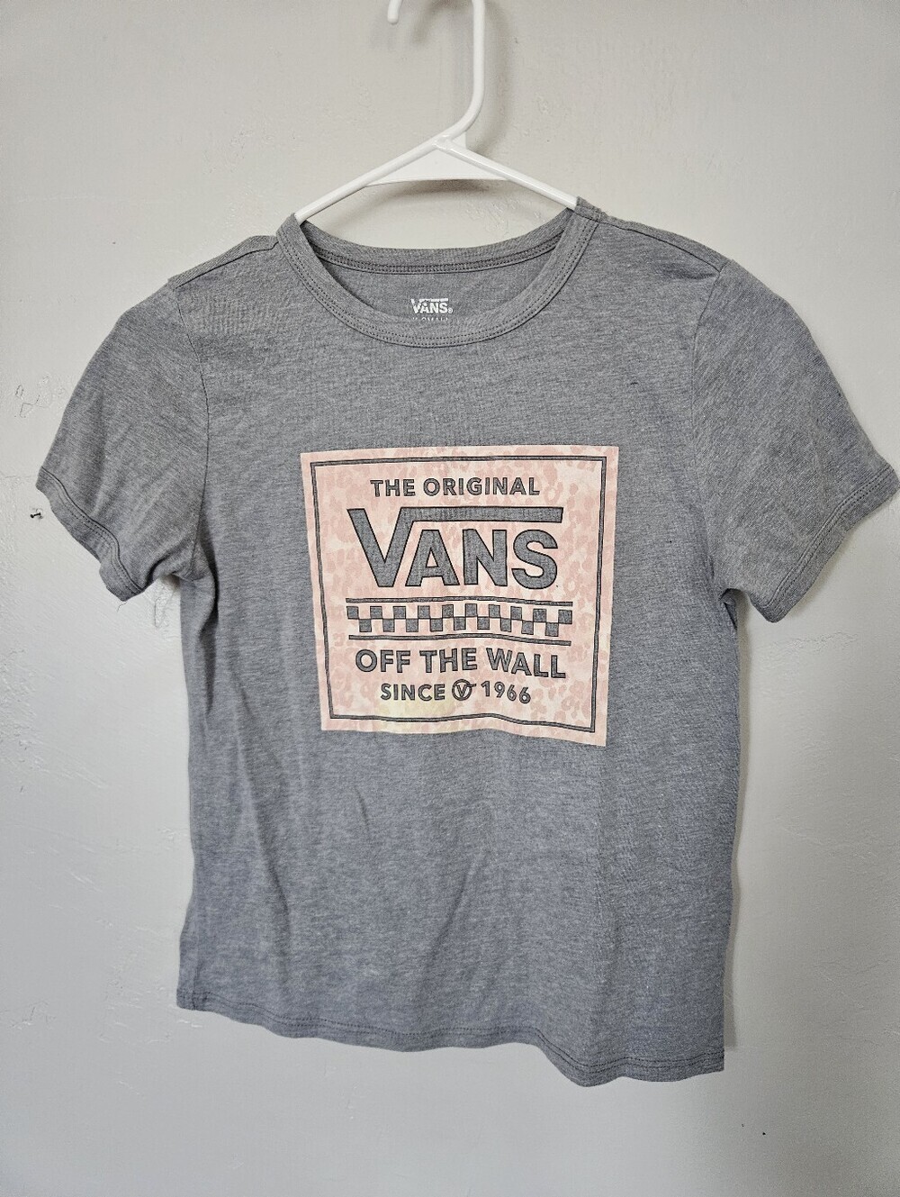 Vans Girls XS Gray Logo Tee with Pink Graphic Short Sleeve T-shirt Skater